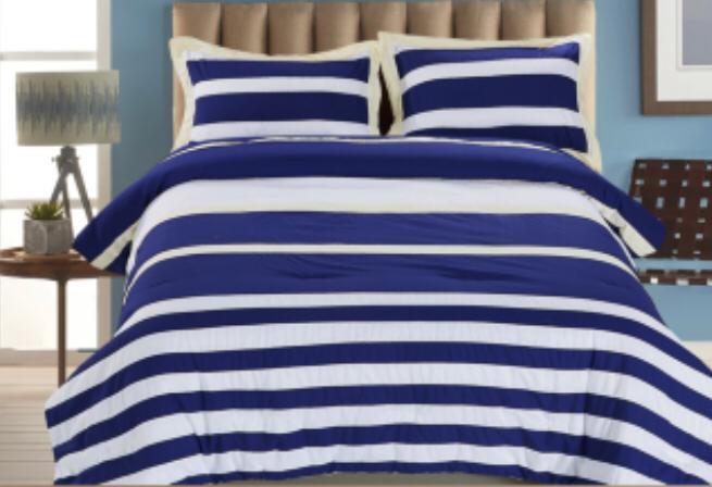 Embroidered Daisy Double Fibre Comforter