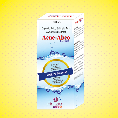 ग्लाइकोलिक एसिड, सैलिसिलिक एसिड और एलोवेरा एक्सट्रेक्ट फेसवॉश