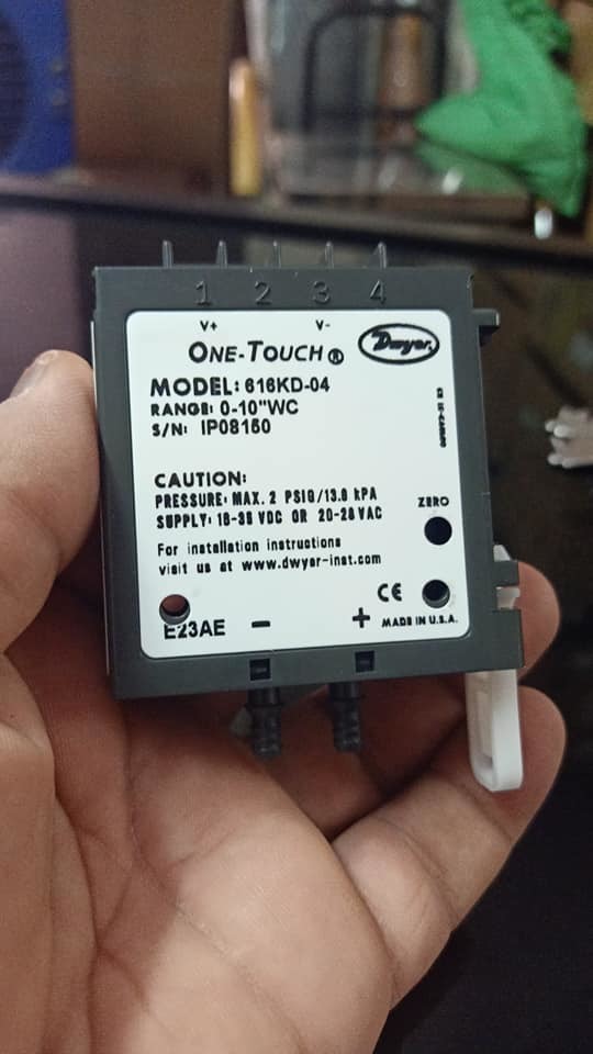 Dwyer 616kd-b-05 Differential Pressure Transmitter Accuracy: +/- 1.0% %