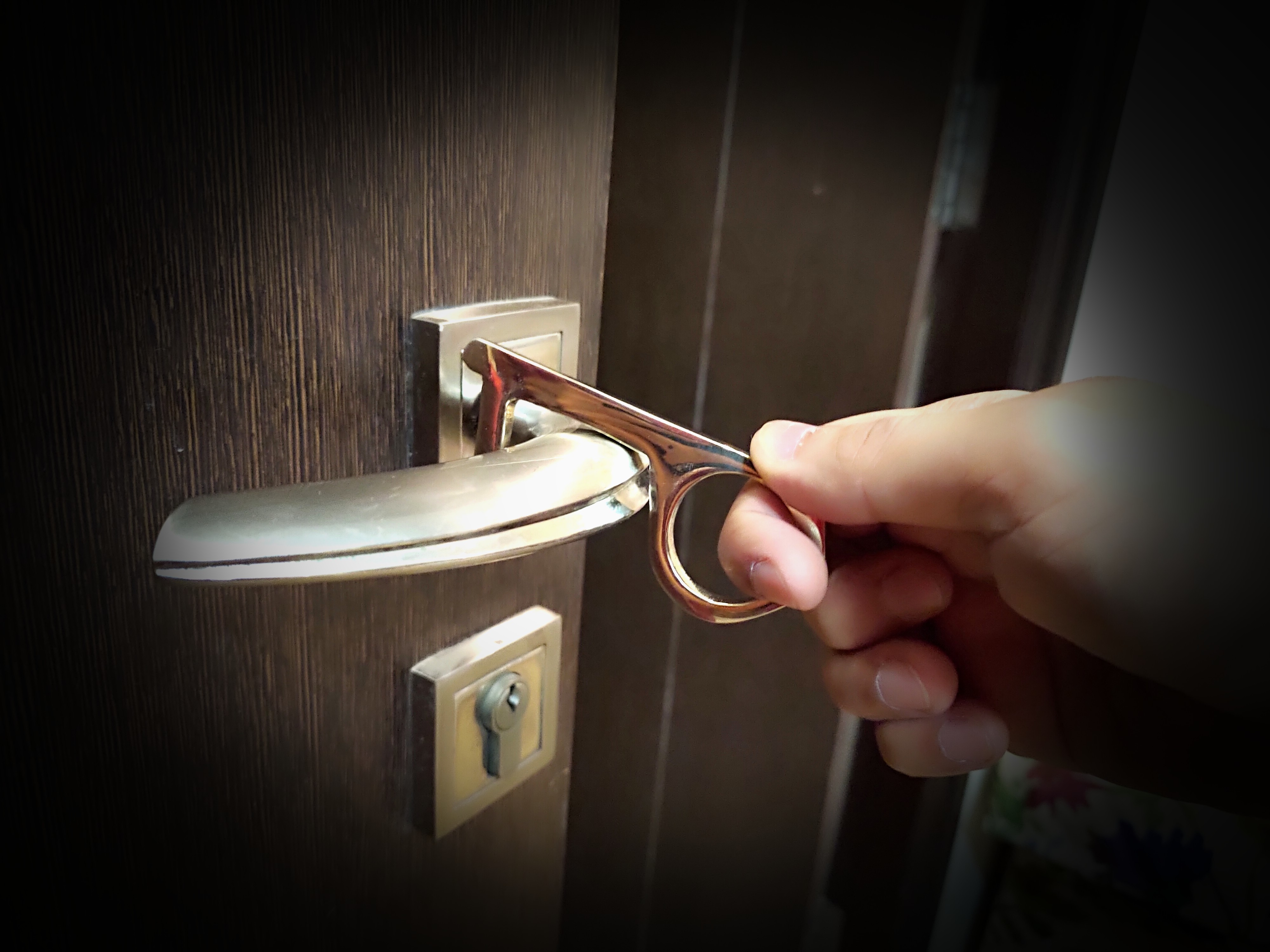 Origin Style Pockee Brass Metal Keychain Zero Touch Reusable