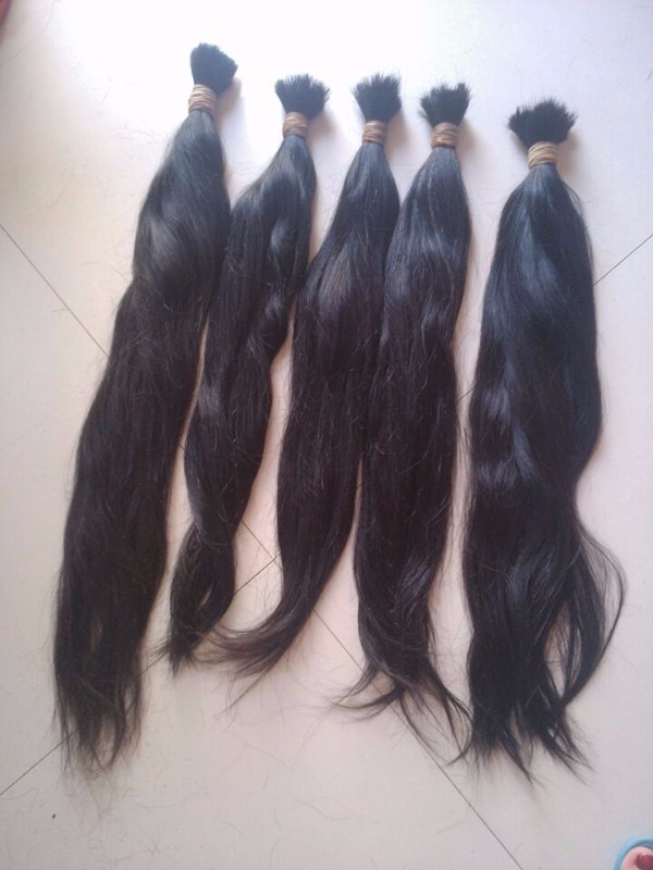 Natural Wavy Hair Extensions Application: Profesional