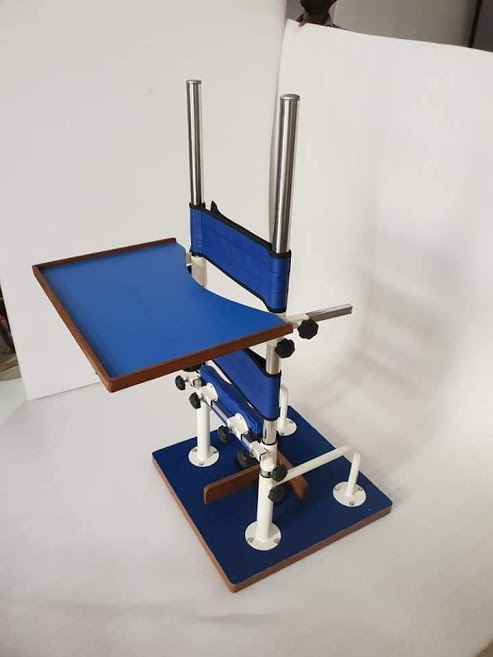 Metallic Standing In Frame Child Dimension(l*w*h): 3/2/3.5 Foot (Ft)
