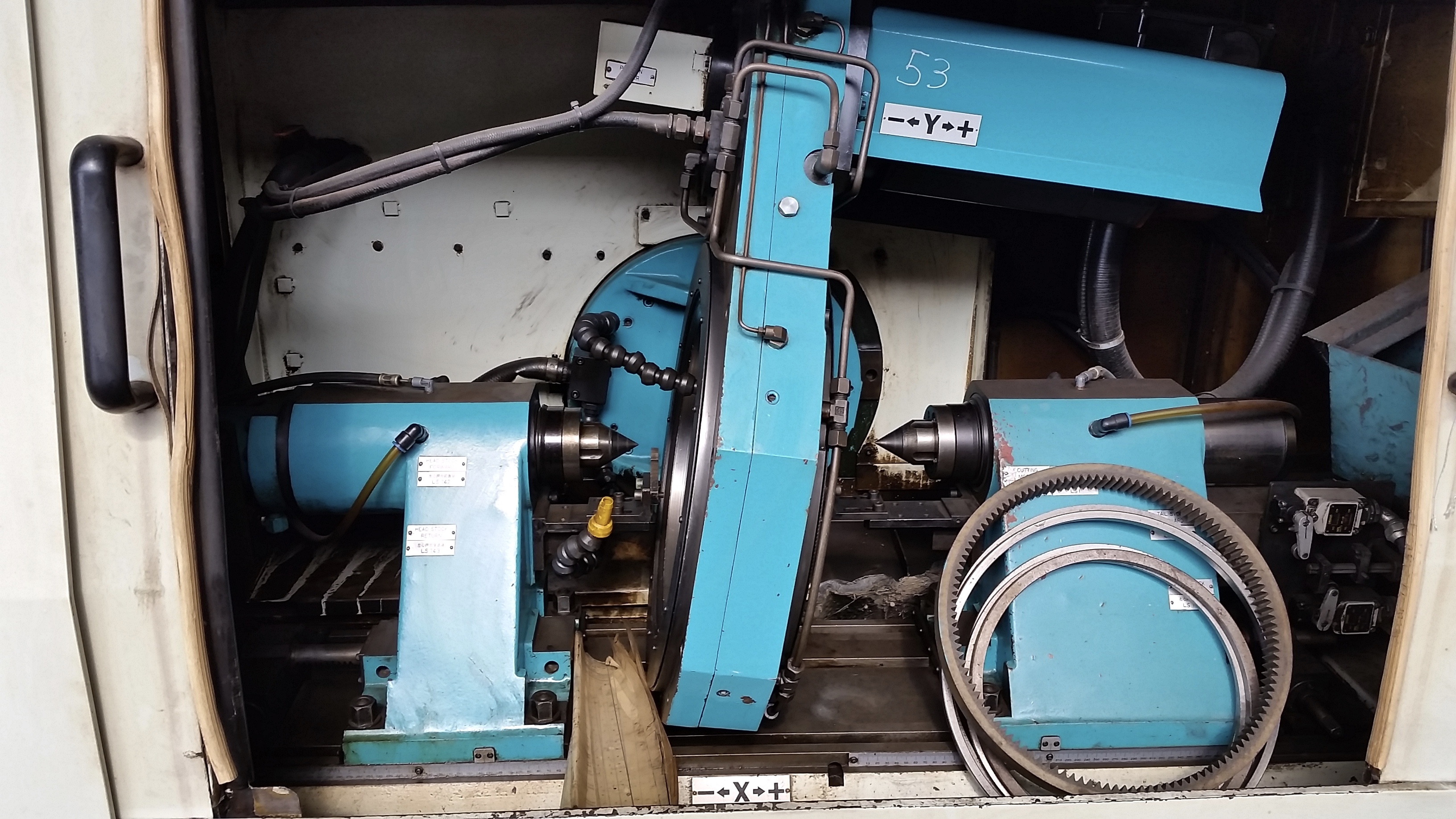 White 5 Axis Cnc Gear Shaving, Mikron-cima - H 250.