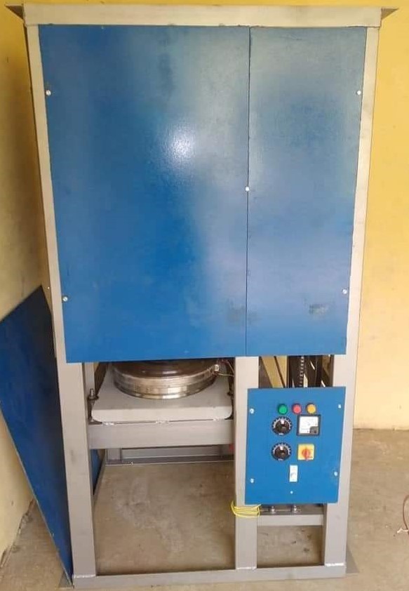 Dona Making Machine - 1 Hp Electric Motor, 4" To 12" Paper Plate Size | Mild Steel & Stainless Steel, 1500 Dona/hour Output, 1 Year Warranty