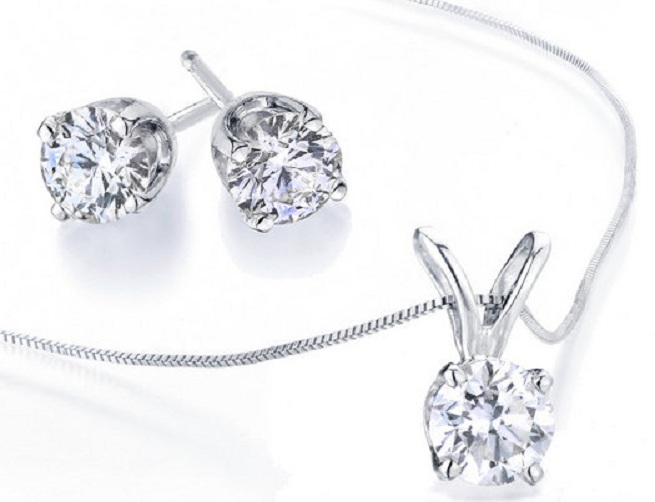 Chain Pendant Set Gender: Women