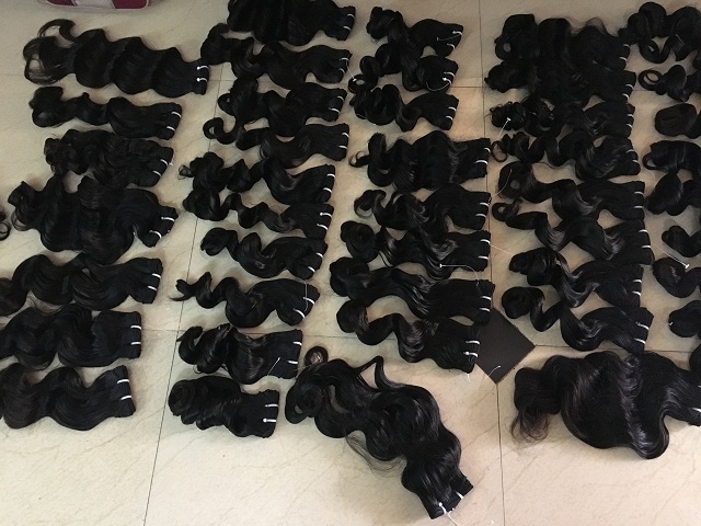 Body Wave Hair Extensions - Application: Profesional