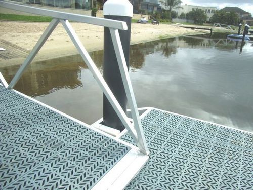 मैट्रिक्स फ़्लोरिंग