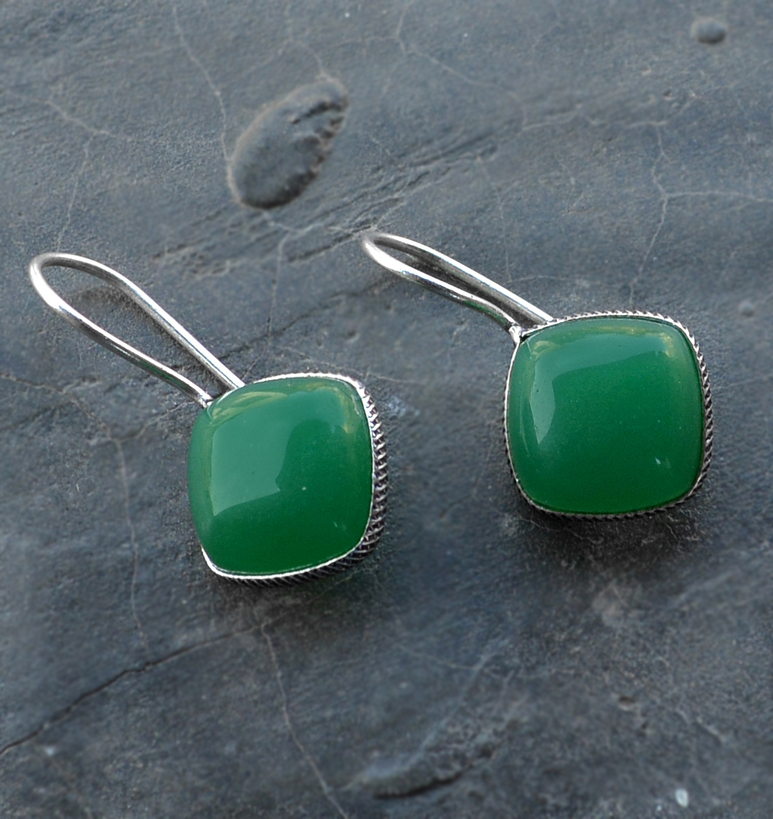 Green Onyx Gorgeous Earring Pg-133355 Gender: Women