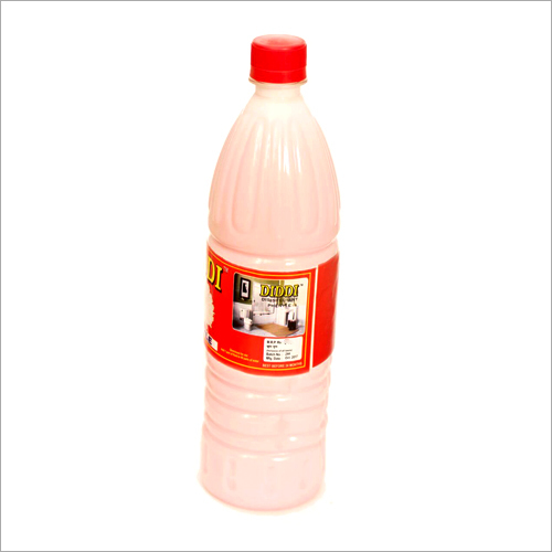 White Floor Cleaner - Fresh Fragrance, Provides Shine For Up To 24 Months Usage