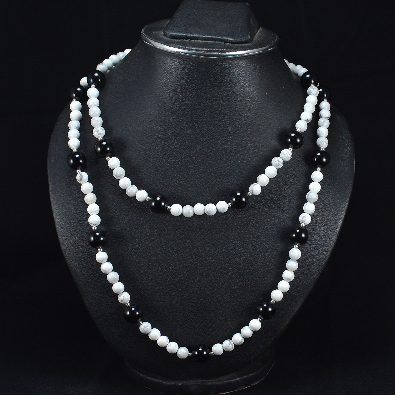 Black Onyx & Howlite Gemstone Necklace Pg-155836 Size: 1x91.2