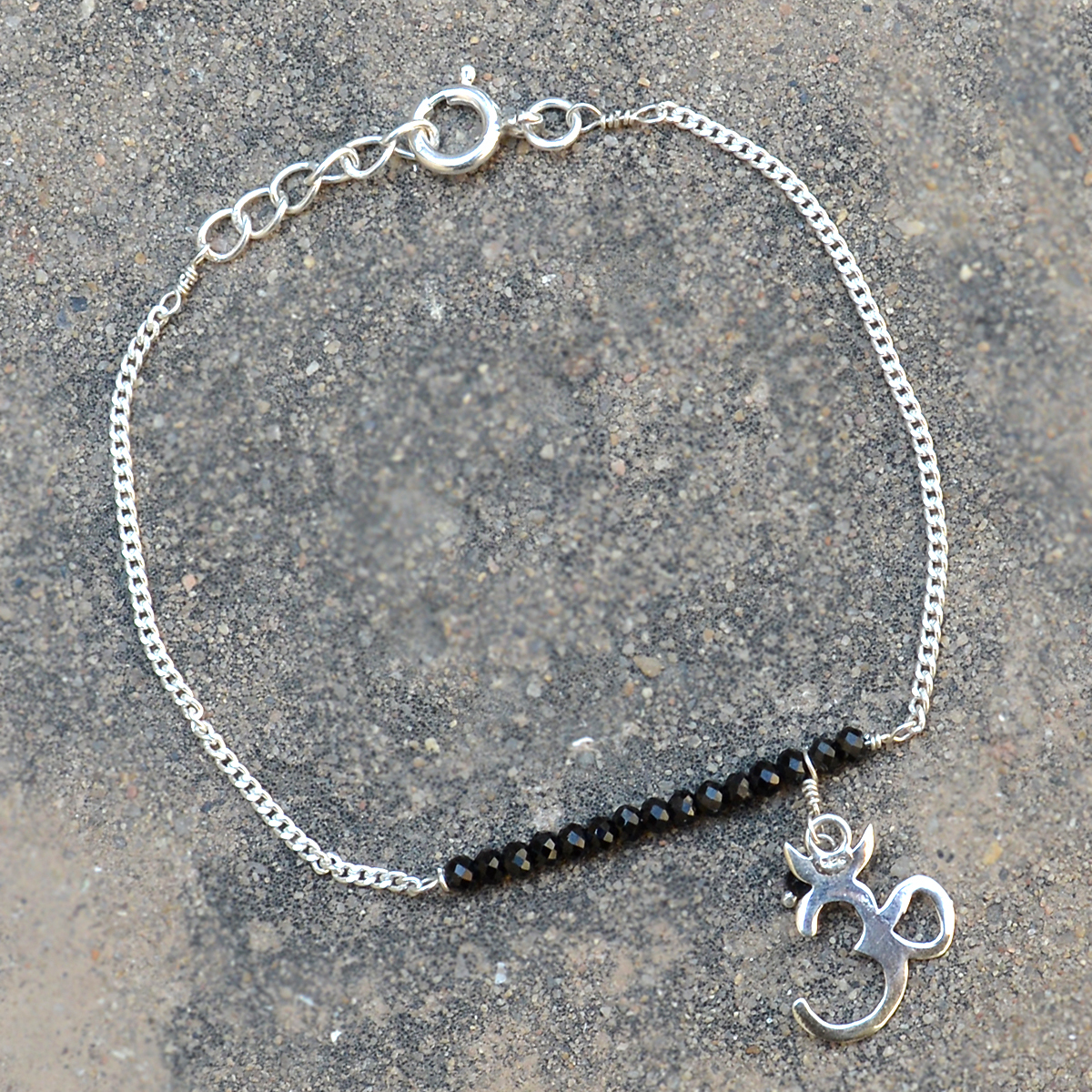 Black Onyx Gemstone Silver New Bracelet Pg-155888 Gender: Women
