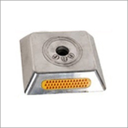 एल्युमिनियम रोड स्टड