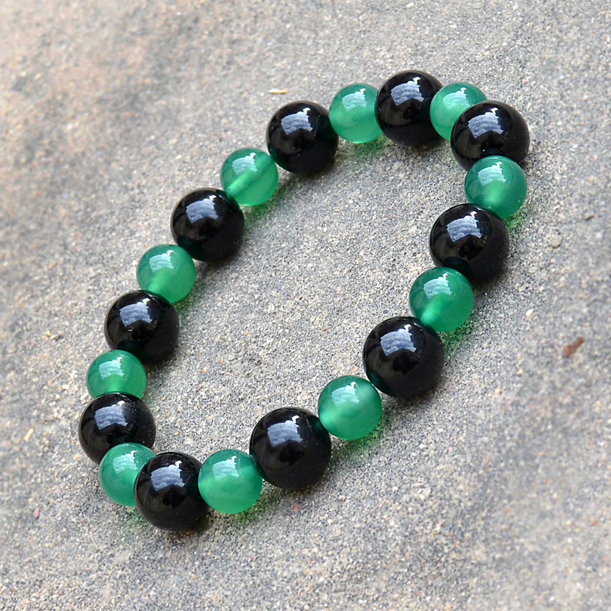 Green Crystal & Black Onyx Stretchable Bracelet - 8 & 10 Mm Beads, Handmade Layering Jewelry
