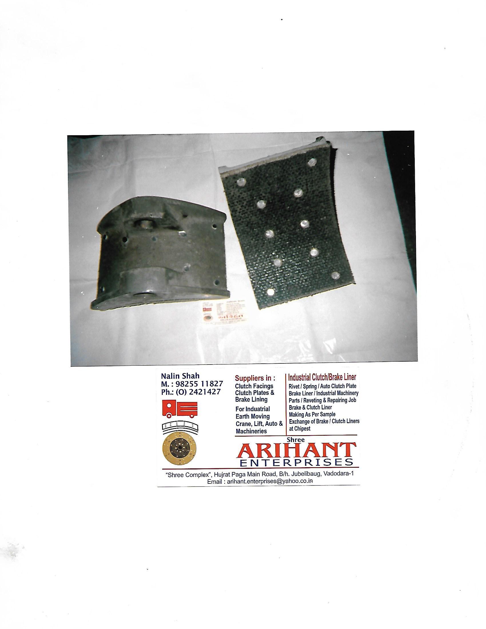 Industrial Brake - Aluminum Base Plate, 3 To 10 Mm Thickness | Asbestos Material, Round Shape, Available In All Sizes