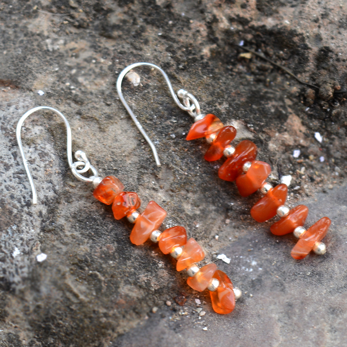 Carnelian Gemstone Silver Earring Pg-156027 Size: 09x5 Cm.