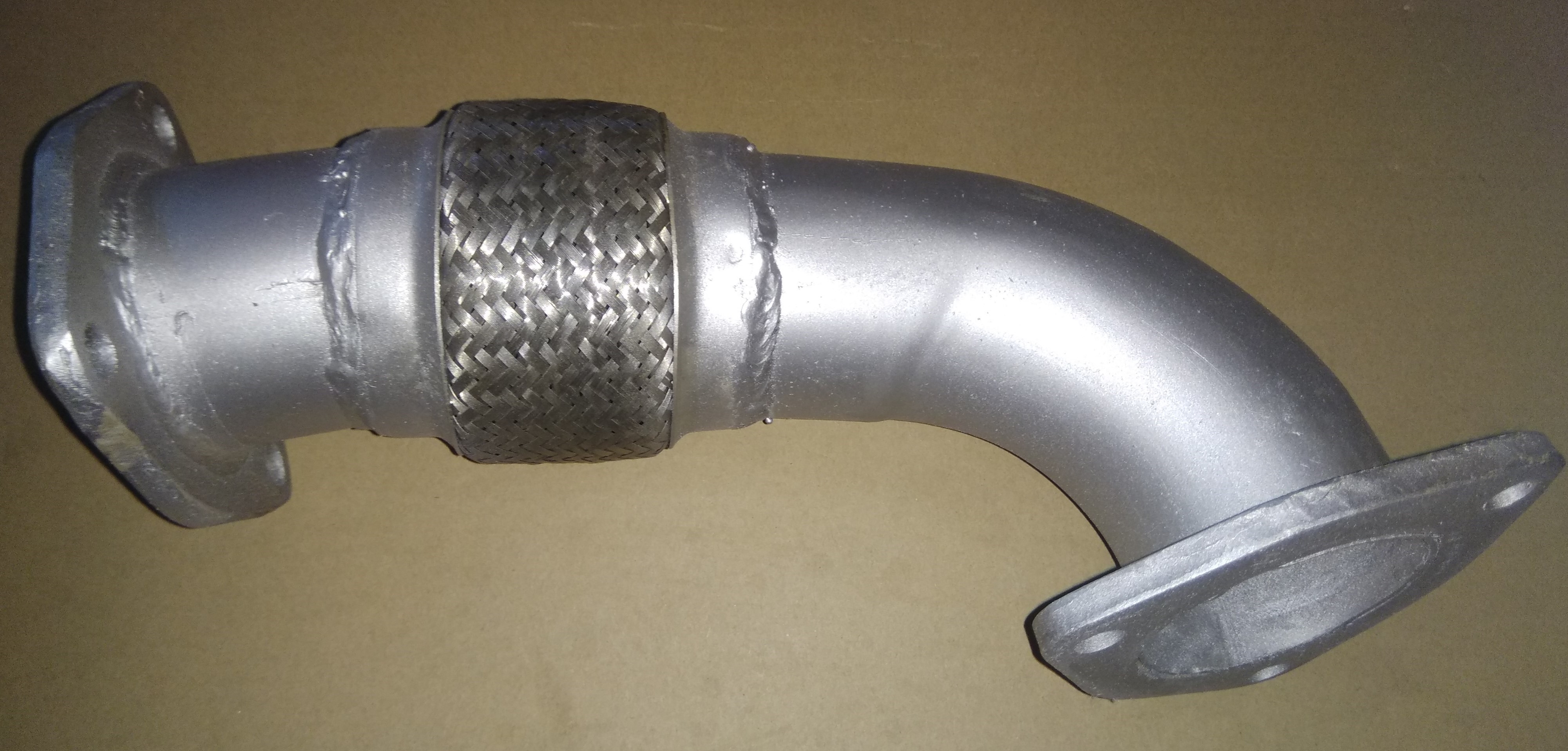 Exhaust Pipe - Mild Steel, 15 Inch Length, 3 Inch Outer Diameter - Corrosion Resistant, For Tata Signa Bsiv Trucks, Oe Part No 504249200119
