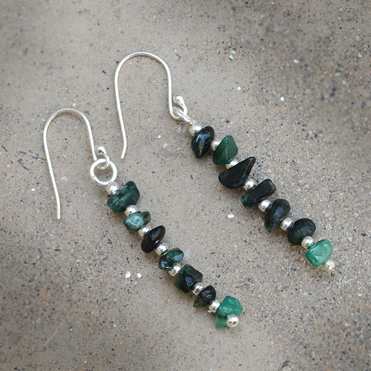Emerald Gemstone Silver Earring Pg-156036 Gender: Women