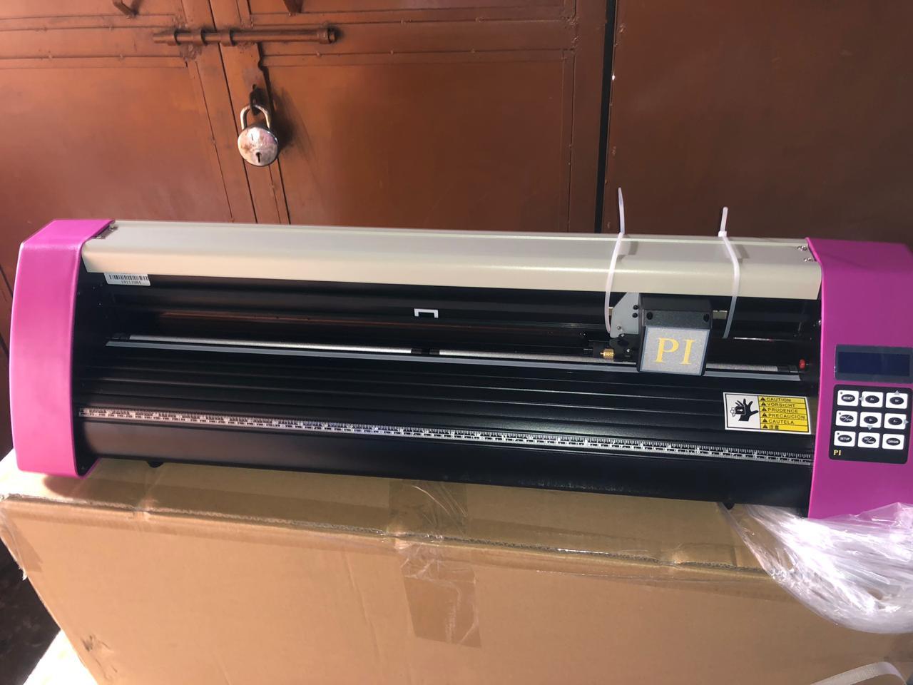 S I Cutting Plotter