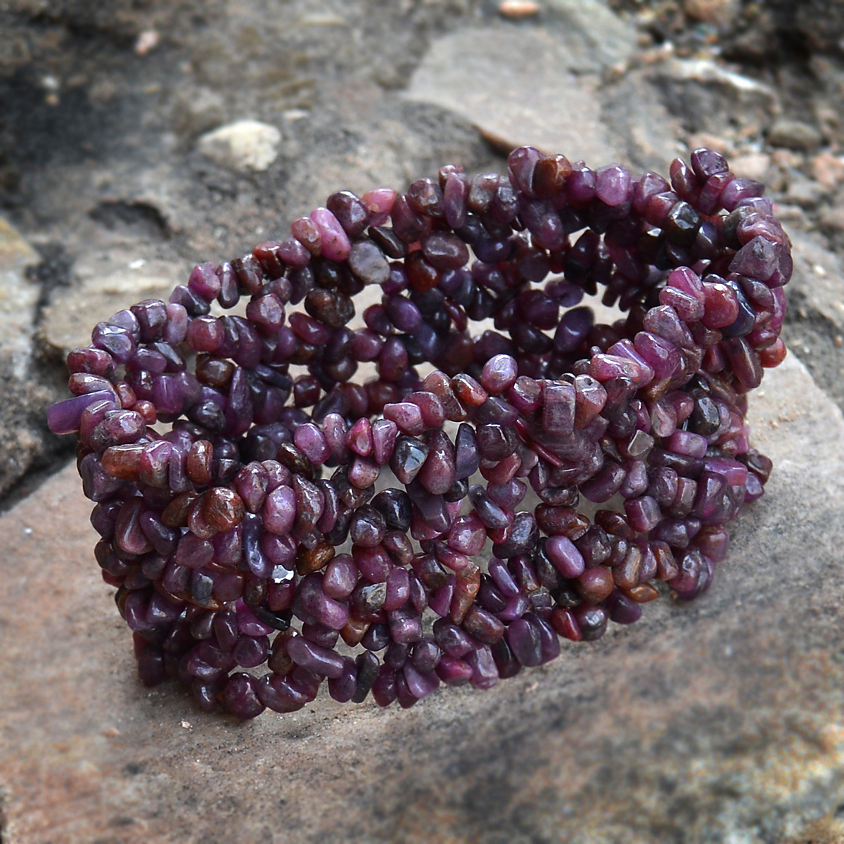 Ruby Gemstone Chips Bracelet Pg-156080 Gender: Women's