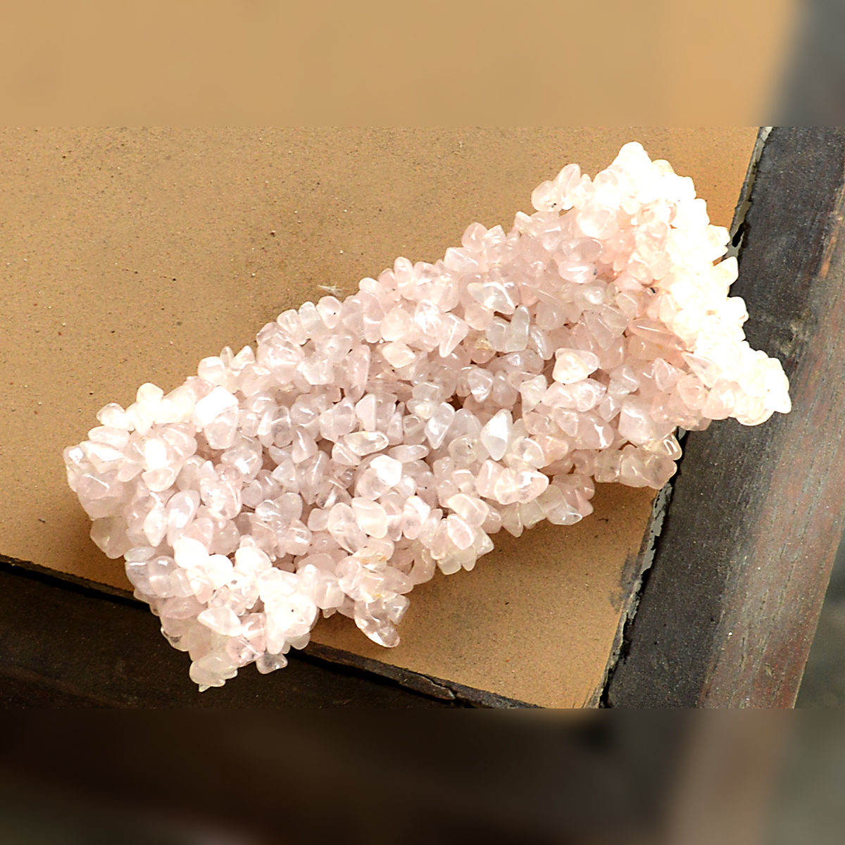 Rose Quartz Gemstone Chips Bracelet Pg-156083 Gender: Women's
