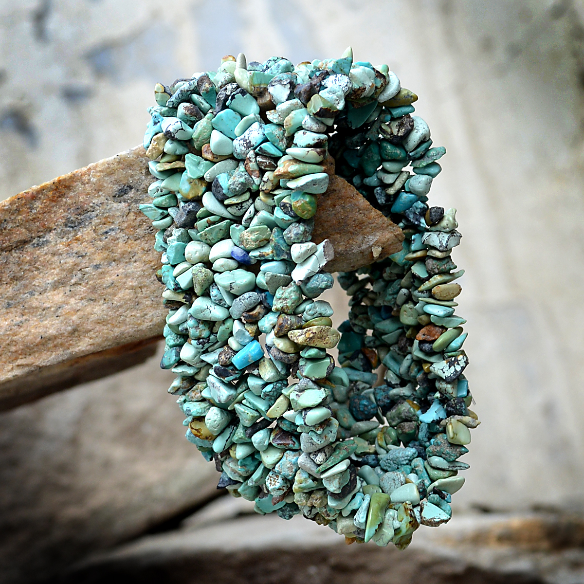 Turquoise Gemstone Chips Bracelet Pg-156084 Gender: Women's