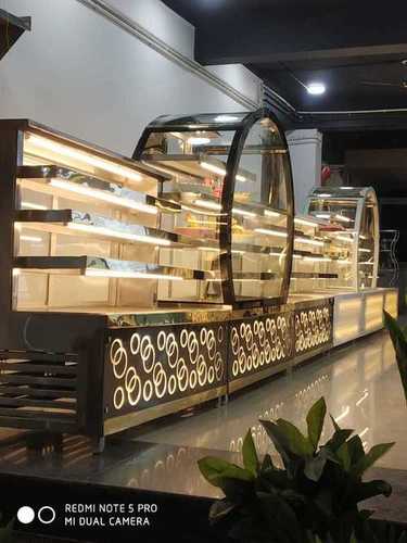 Sweet Display Counter