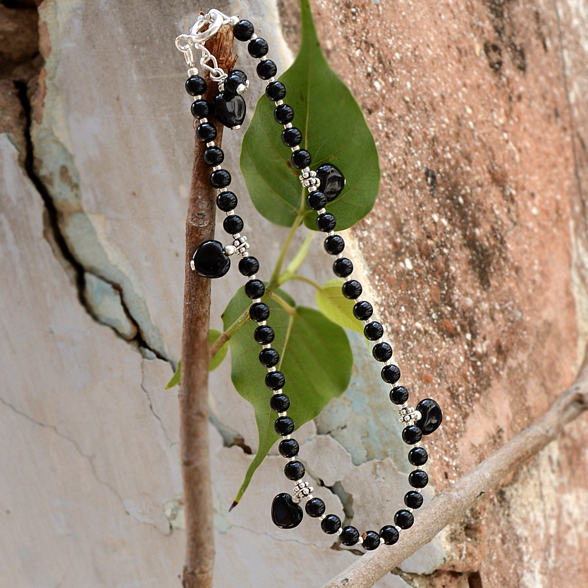 Black Onyx Gemstone Anklet Pg-156304 Gender: Women