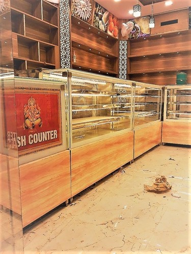 Sweet Display Counter