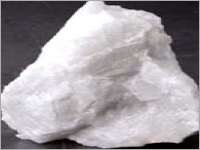 ग्लासी क्वार्ट्ज लम्प्स