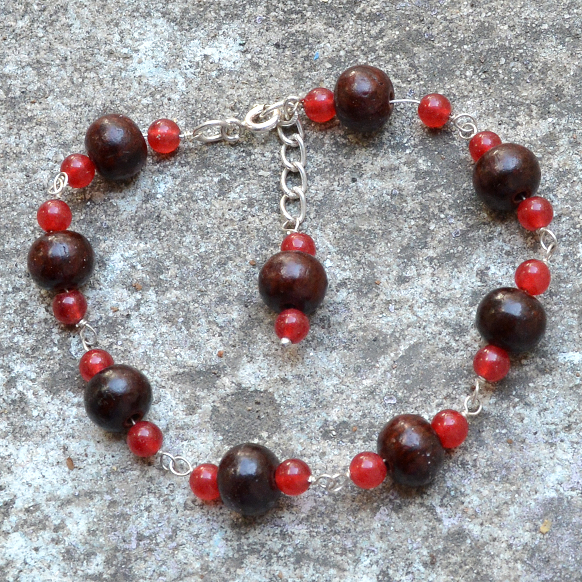 Carnelian 7 Wood Beads Necklace Pg-156410 Gender: Women