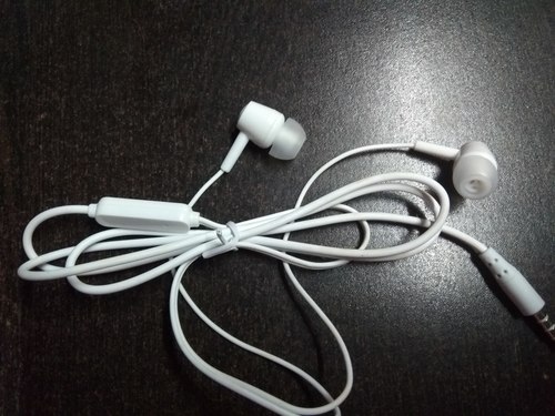 Ear Phone