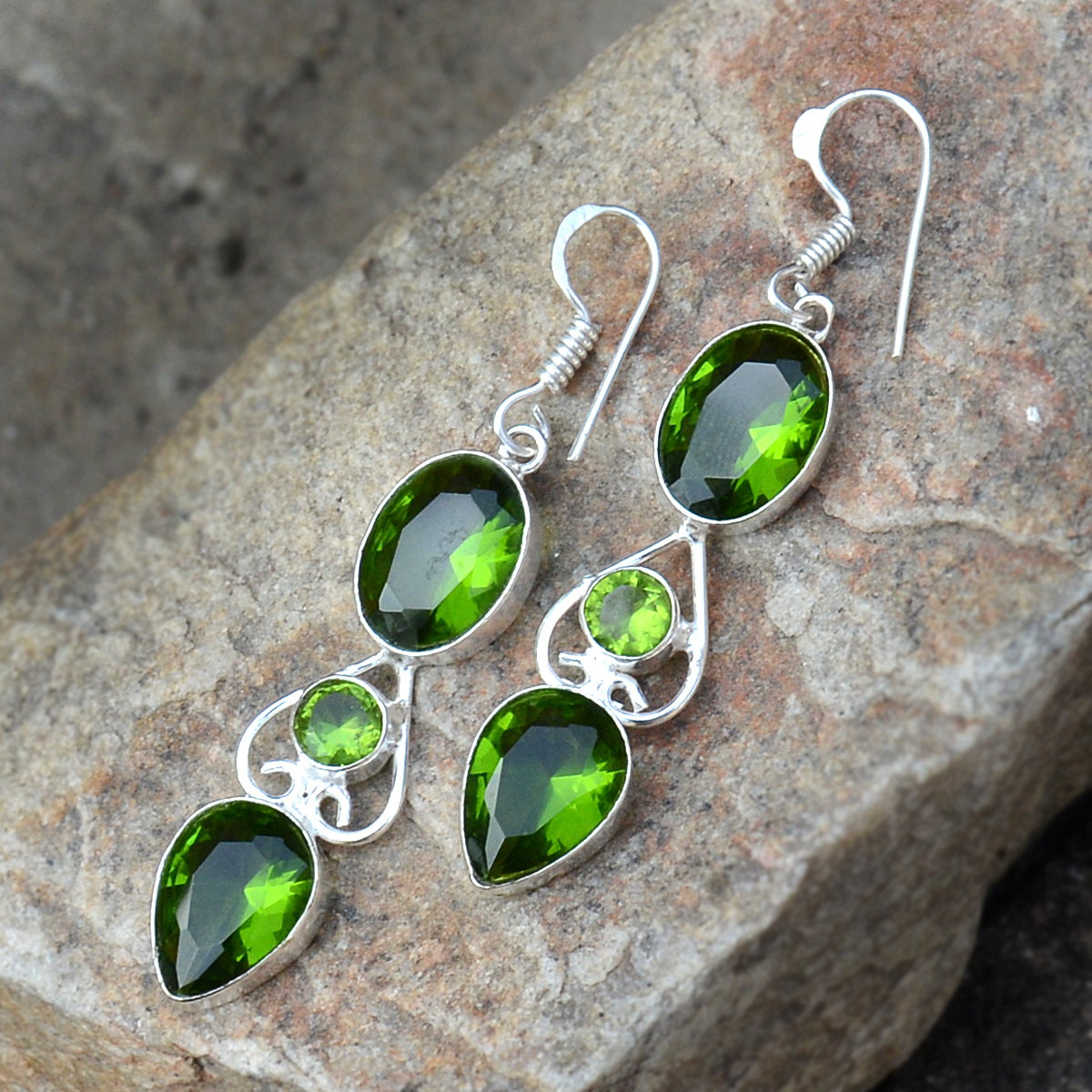 Green Quartz Silver Earring Pg-156624 Gender: Women