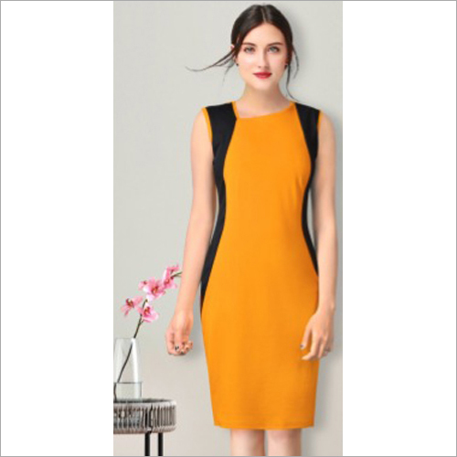 स्ट्रेचेबल येलो मिडी