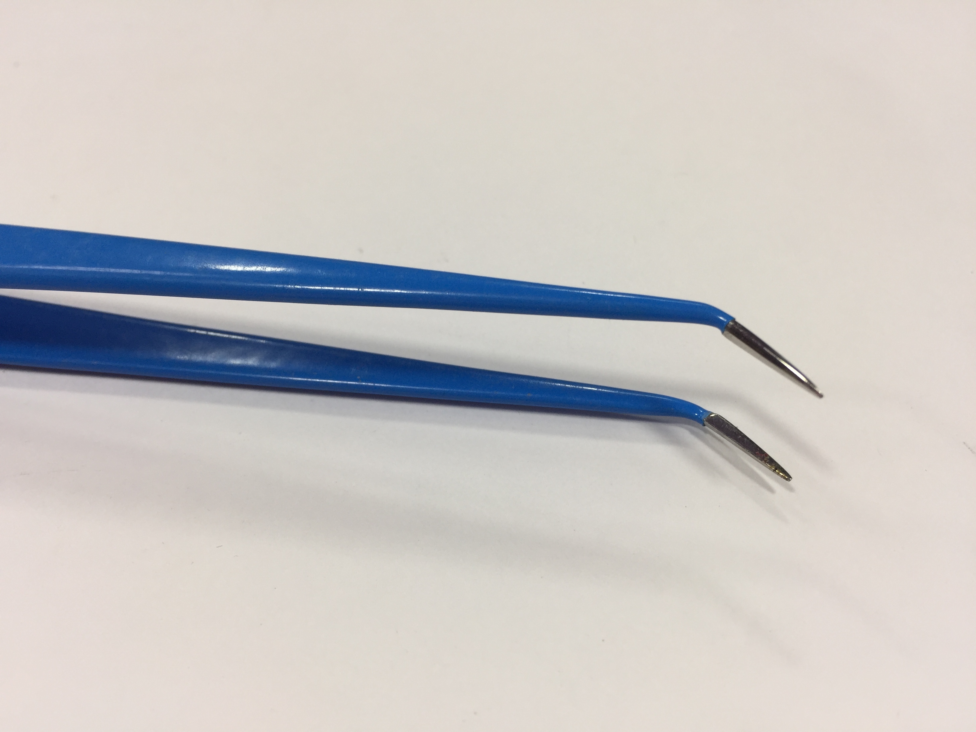 Bipolar Angular Forceps 11cm Color Code: Blue