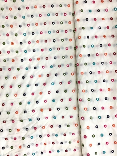 सूती कढ़ाई का कपड़ा