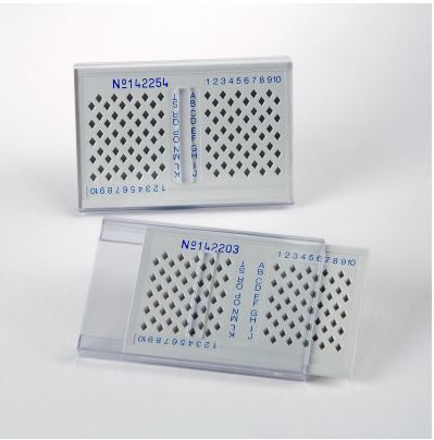 पहचान संख्या के साथ ग्रिड स्टोरेज बॉक्स आवेदन: औद्योगिक