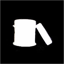 सफेद प्लास्टिक मापने वाला कप सेट