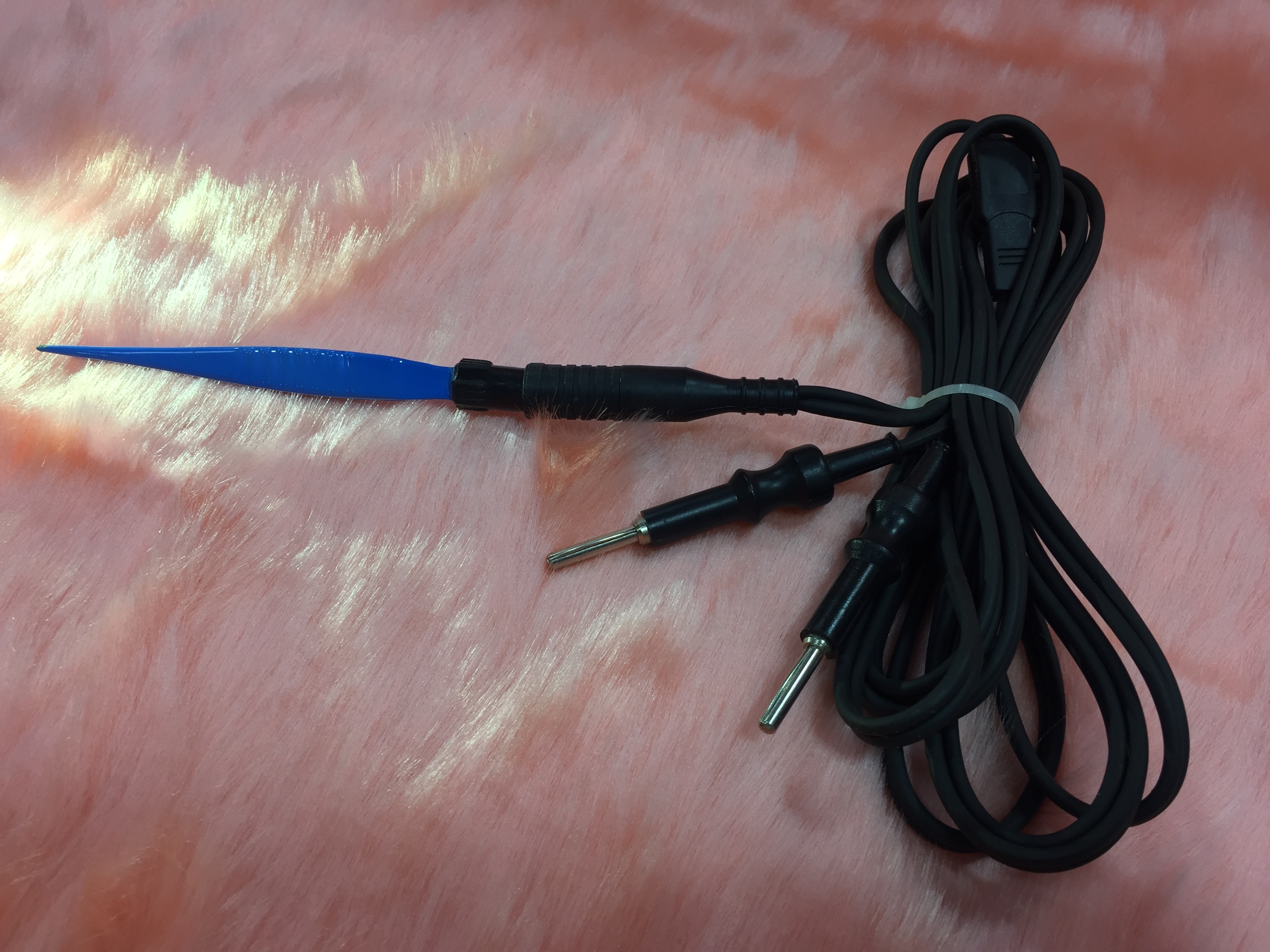 Bipolar Cable Cord(black) Application: Hospital