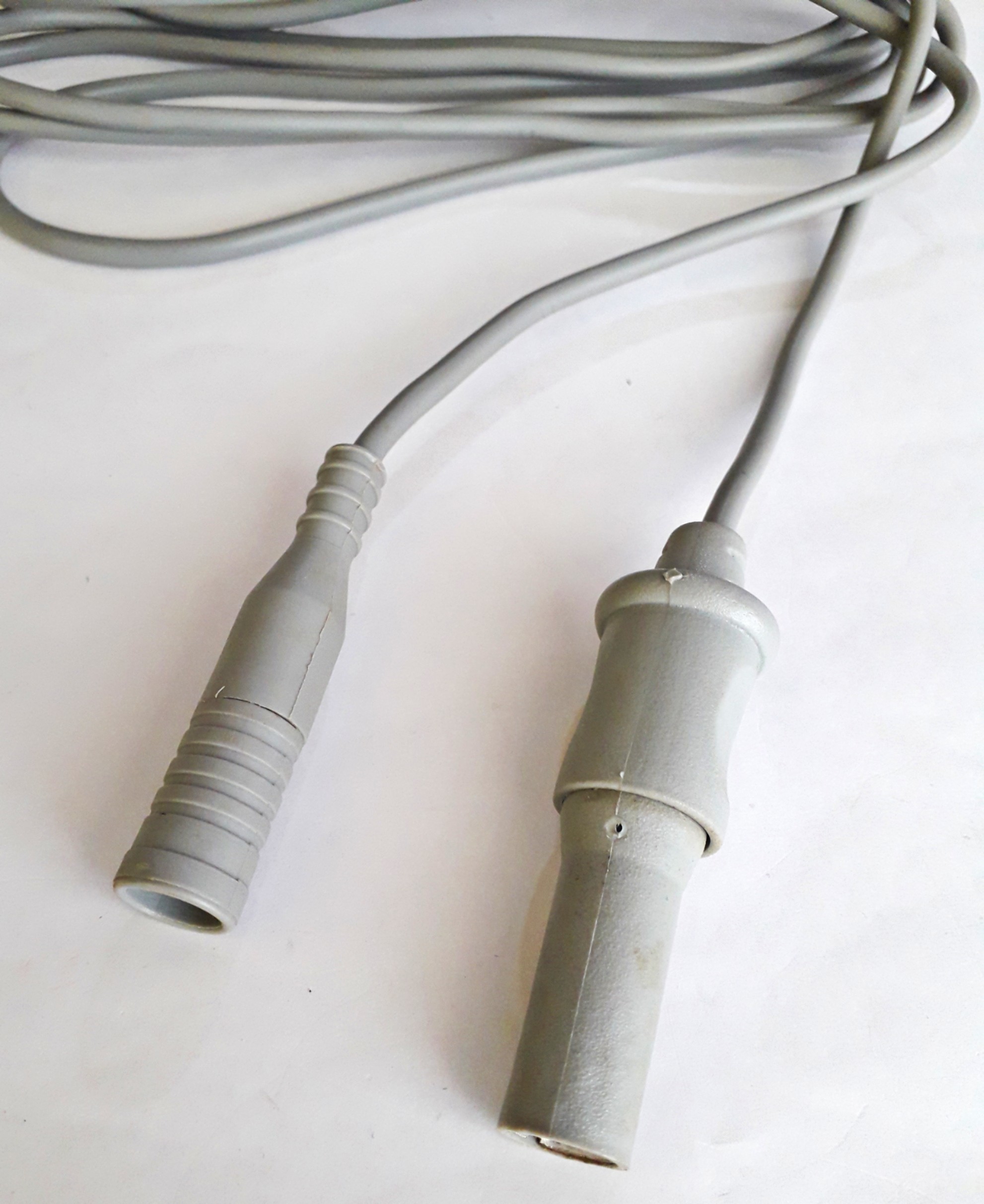 L &T Bipolar Forceps Silicon Cable Cord Application: For Hospital & Clinic
