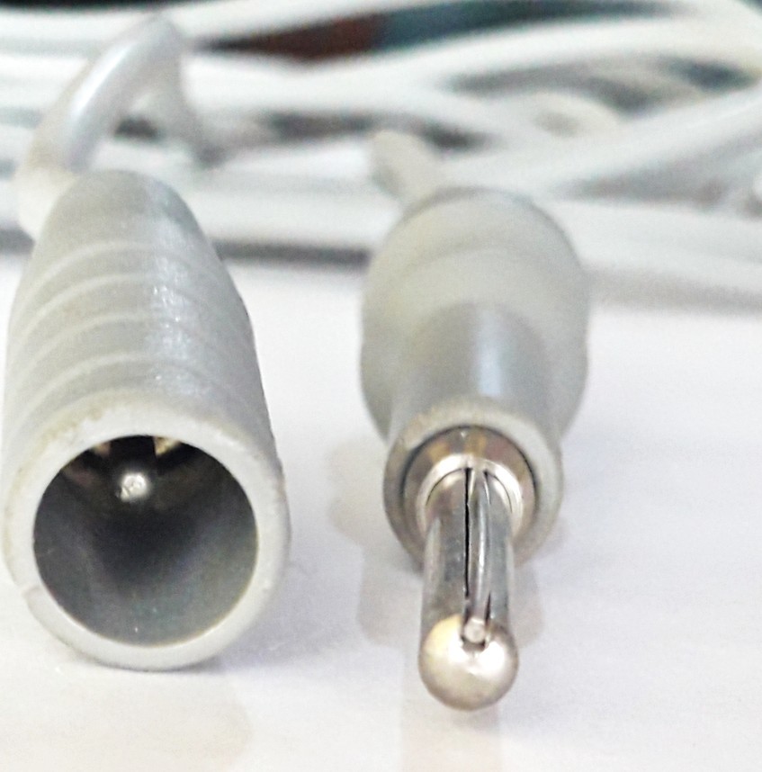 Monopolar High Frequency Cable Cord - Silicon Rubber Insulated, 4mm Size, Grey Color, Reusable/autoclavable Stroz 2mm Banana Jack Pin