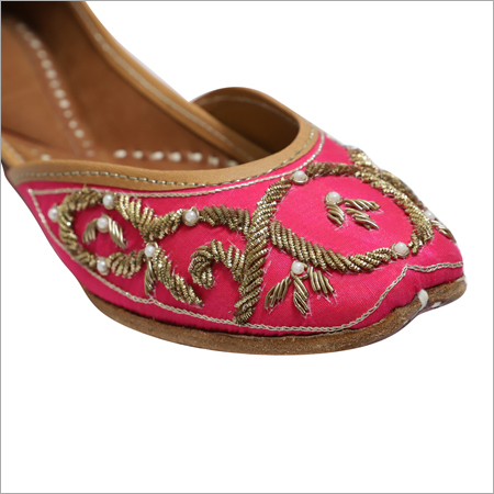 Jari Work Jutti - Leather & Silk, Various Sizes, Pink Color | Slip-on, Hand-stitched Embroidery, Comfortable Fit, Unique Style, Lightweight Design