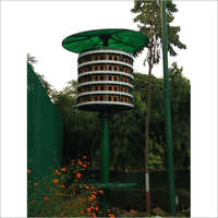 पोल बर्ड हाउस