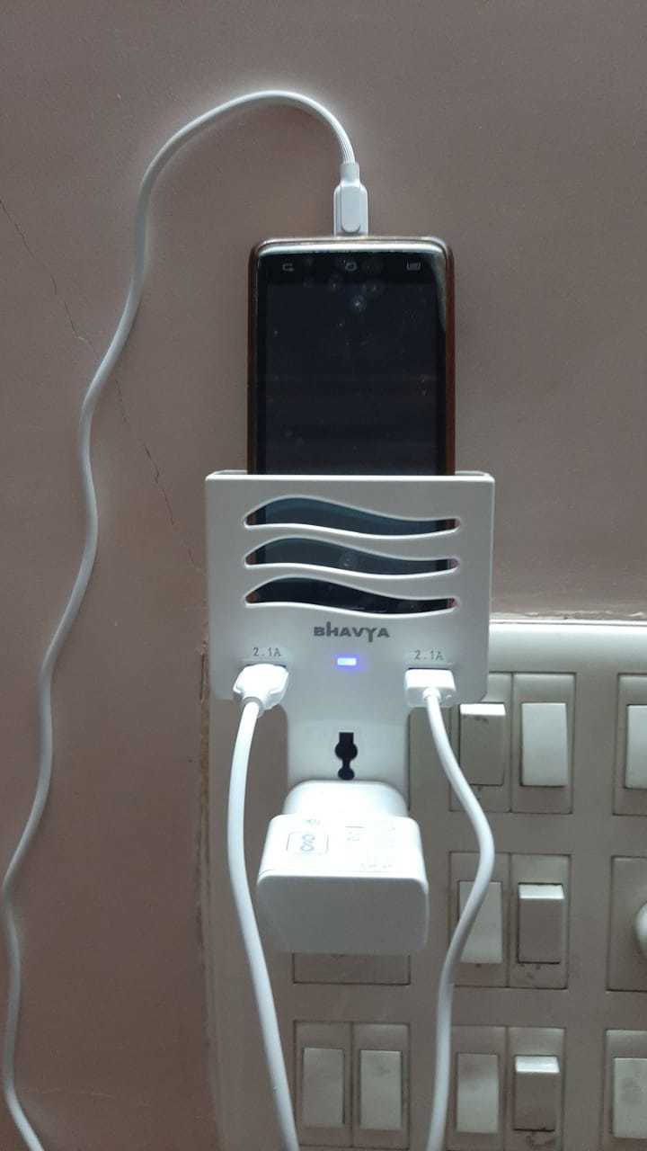 Mobile Charger Stand - Aluminium Material, Rated Voltage 440v | Multicolor Design, Single Phase, Electrical Application, Includes Warranty