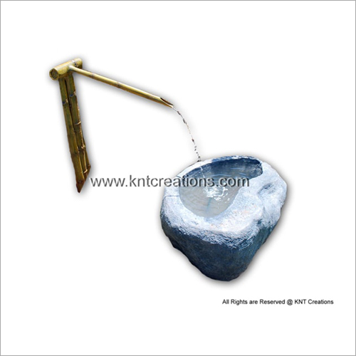 गार्डन टीपॉय और बैठने की व्यवस्था