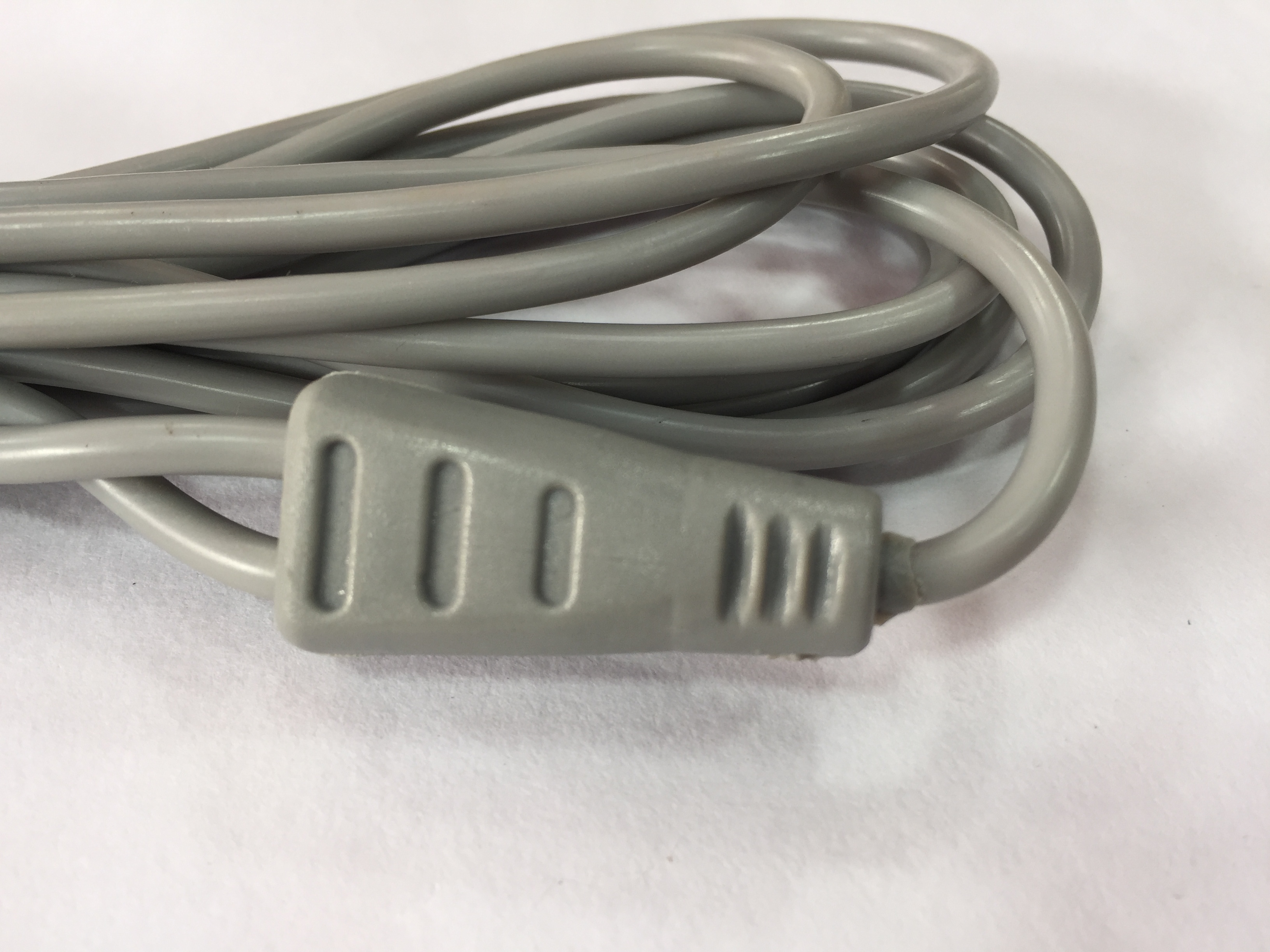 Surgical Patient Plates Cable - 7/36 2-core Ptfe Insulated Spc Cable, 4mm O.d., 3m Length, Universal 2 Jack Pin With T Junction