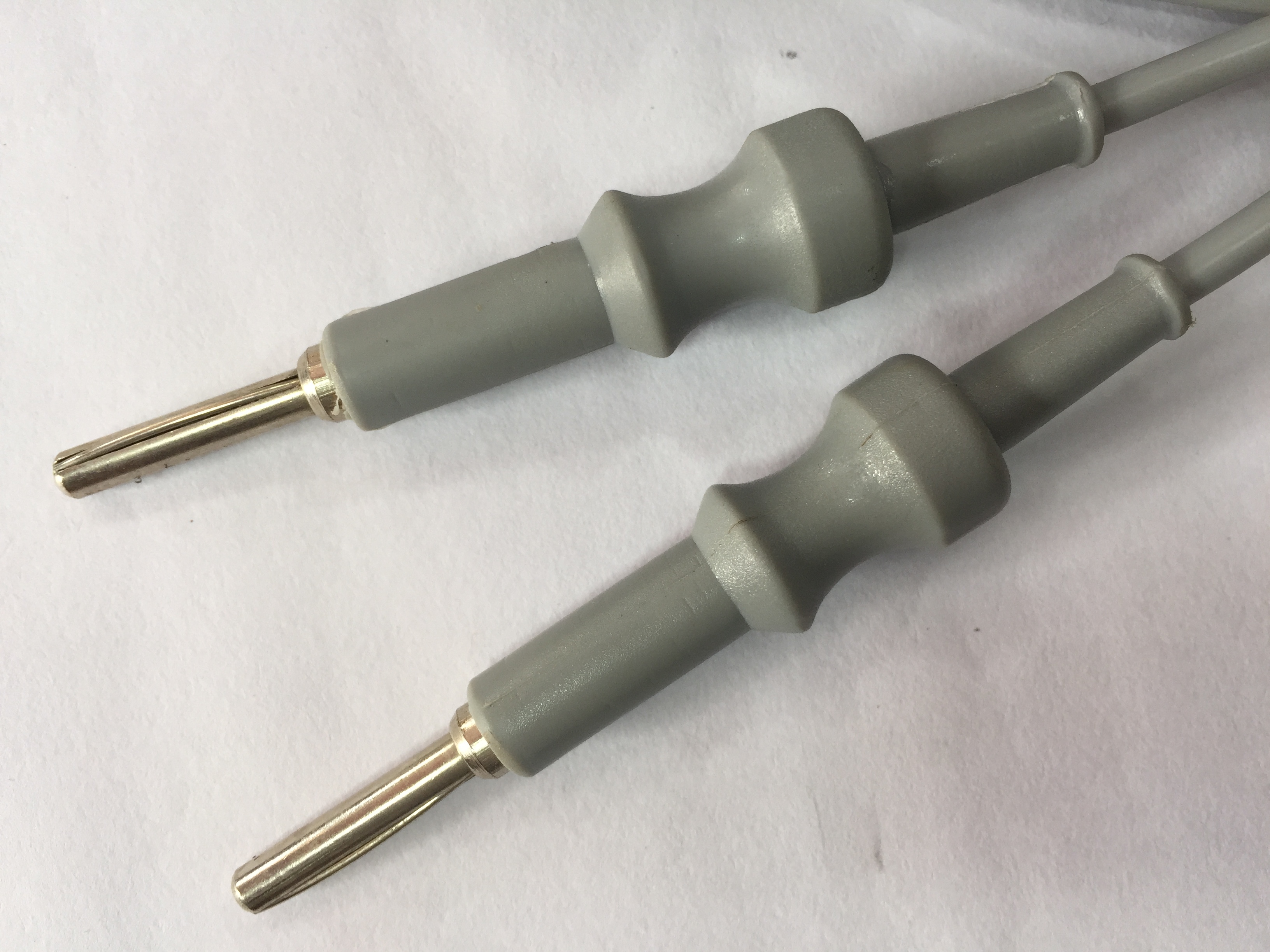 Surgical Patient Plates Cable - 7/36 2-core Ptfe Insulated Spc Cable, 4mm O.d., 3m Length, Universal 2 Jack Pin With T Junction