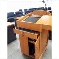 डिजिटल वुडन पोडियम