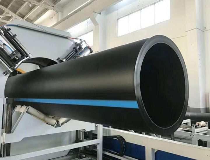 Hdpe Water Pipe - Color: Black