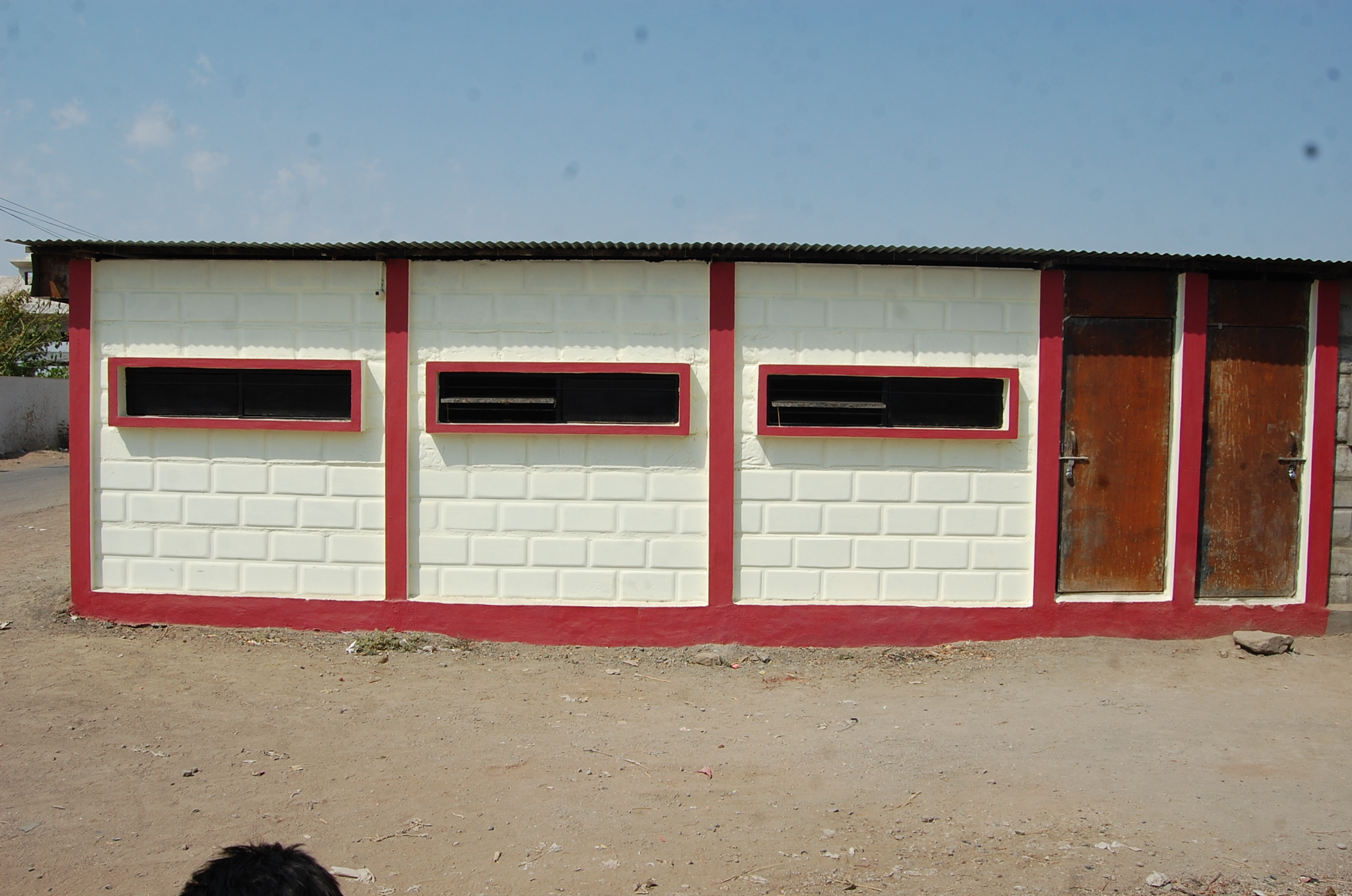 Save Time And Work Fast Window Precast Room Wall