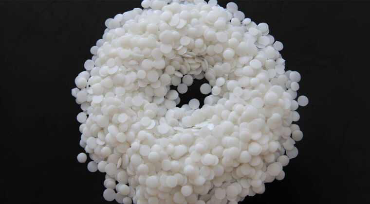 Paraffin Wax - Food Grade, Industrial Grade, White Pearls, Low Melting Point 120-160 F | Versatile For Candle Making, Cosmetics & Pharmaceuticals